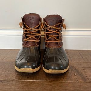 Sperry Saltwater Duck Boots Size 7.5